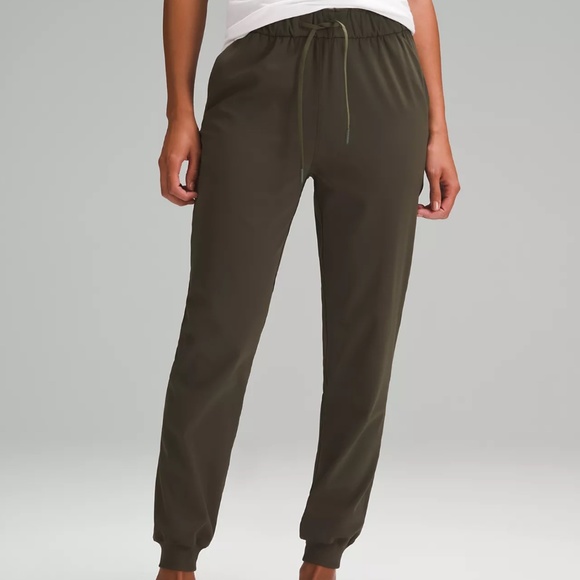 lululemon athletica Pants - Lululemon Stretch High-Rise Jogger Women’s Size 0